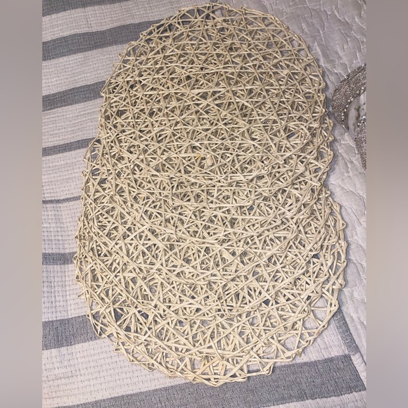 8 pieces Placemats|Creative Round Braided Table Mat For Kitchen - Picture 7 of 9